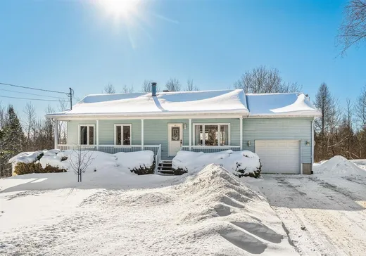 Bungalow for sale - 153 Rue Lampron, Magog, J1X5R7