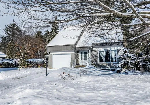 Maison à étages à vendre - 17240 Rue Damboise, Bécancour, G9H1C2