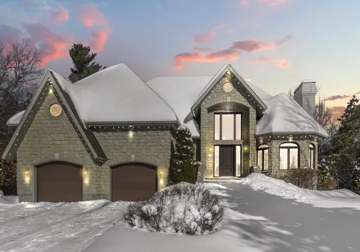 Maison à étages à vendre - 112 Rue de la Calypso, Saint-Colomban, J5K2V1