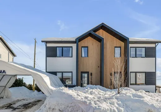 Maison à étages à vendre - 3542 Rue d'Awasis, Saint-Emile, G3E0K5