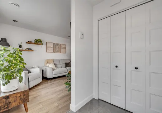 Maison à vendre - 3542 Rue d'Awasis, Saint-Emile, G3E 0K5