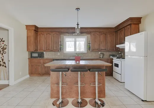 Maison à vendre - 548 Rue Crémazie, Lévis, G6V 6G9