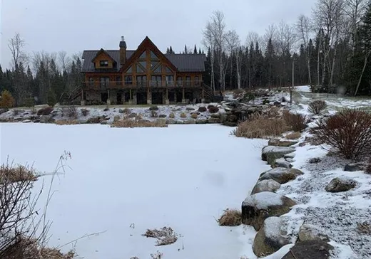 Two or more stories for sale - 4148 4e Rang, Frontenac, G6B2S1