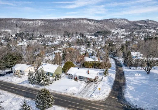 Bungalow for sale - 775 Ch. Sherbrooke, Magog, J0B2C0
