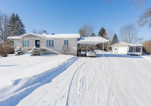 Maison à vendre - 408 Rue Tessier, St-Germain-De-Grantham, J0C 1K0