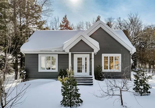 Bungalow à vendre - 16 Rue de la Crête, Orford, J1X0C5