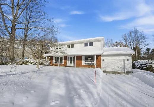 Maison à vendre - 1625 Rue Paton, Les Nations, J1J 1C3