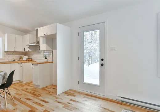 Maison à vendre - 430 Rue des Pins, Saint-Calixte, J0K 1Z0