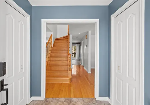 Maison à vendre - 9 Ch. Belle-de-Jour, Ste-Anne-Des-Lacs, J0R 1B0