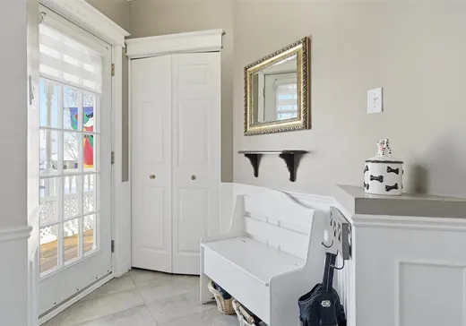 Maison à vendre - 1143 Boul. Céloron, Blainville, J7C 4Z1