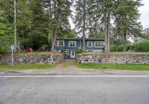 Maison à vendre - 61 Av. Chartier, Saint-Sauveur, J0R 1R0