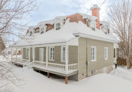 Maison à vendre - 631 Av. St-Louis, Portneuf, G0A 2Y0