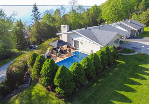 Maison à vendre - 2 9e Avenue, Brownsburg-Chatham, J0J 1T0