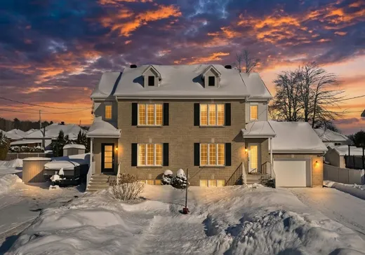 Two or more stories for sale - 741 36e Avenue, Saint-Jérôme, J7Z7N1