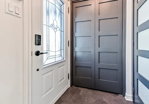 Maison à vendre - 372 Rue des Cigales, Otterburn Park, J3H 5T1