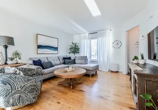 Maison à vendre - 372 Rue des Cigales, Otterburn Park, J3H 5T1