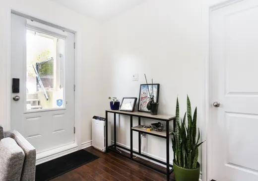 Condo à vendre - 508 Av. Léo-Lacombe, Laval (Laval-des-Rapides), H7N 3Y2