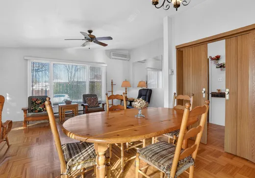 Maison à vendre - 5900 Rue de Canseau, Montréal (Saint-Léonard), H1P 1H9