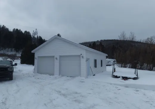 House for sale - 415 Route Bellevue O., Les Mechins, G0J 1T0