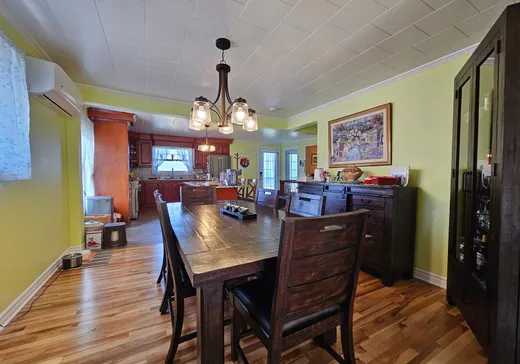 House for sale - 415 Route Bellevue O., Les Mechins, G0J 1T0