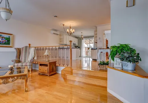 Maison à vendre - 1044 Rue Cassandre, Saint-Eustache, J7R 6X6