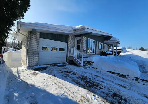 Maison à vendre - 150 Rue Ballantyne, Chicoutimi-Jonquière, G7H 3C8