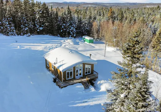 House for sale - 155 Rue Sénéchal, Saint-Calixte, J0K 1Z0