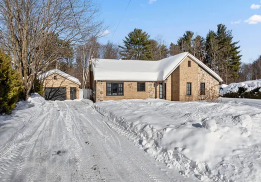 House for sale - 70 Crois. Alain, St-Felix-De-Valois, J0K 2M0