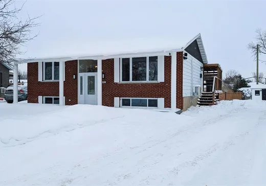 Bungalow à vendre - 809 Rue des Grives, Victoriaville, G6T1E6