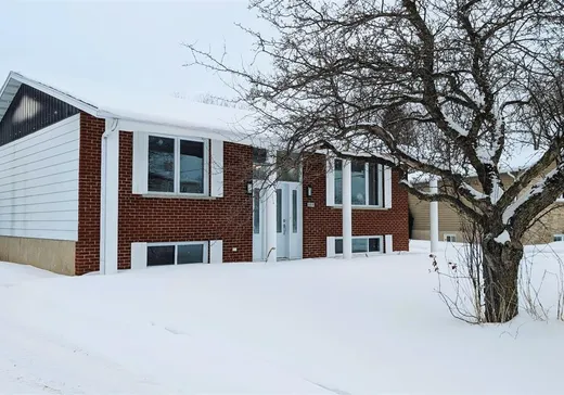 Maison à vendre - 809 Rue des Grives, Victoriaville, G6T 1E6
