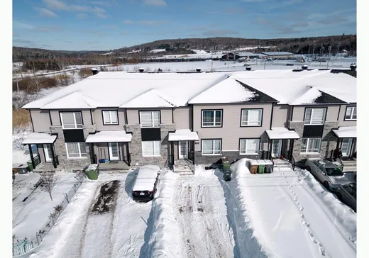 Maison à vendre - 1836 Rue George-Povey, Fleurimont, J1E 0L2