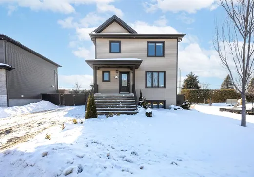 Maison à étages à vendre - 319 Rue Alain, Saint-Amable, J0L1N0