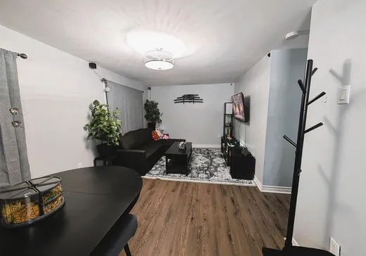 House for sale - 23 38e Avenue, Sainte-Marthe-sur-le-Lac, J0N 1P0