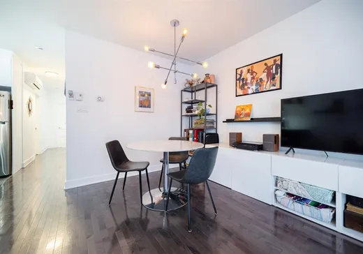Condo for sale - 5325 Rue St-Denis, App. 201, Montreal (Plateau-Mont-Royal), H2J 2M4