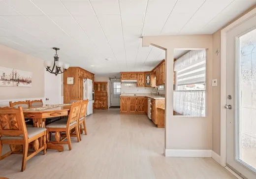 Maison à vendre - 762 Boul. 138, St-Tite-Des-Caps, G0A 4J0