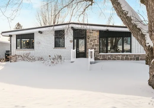 Maison à étages à vendre - 356 Rue Monseigneur-Moreau, Beloeil, J3G3A2