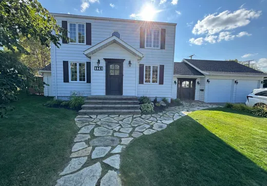 Maison à vendre - 174 Rue Cadillac, Val-d'Or, J9P 2J4