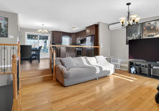 Maison à vendre - 37 Rue de la Paix, Lavaltrie, J5T 1V2