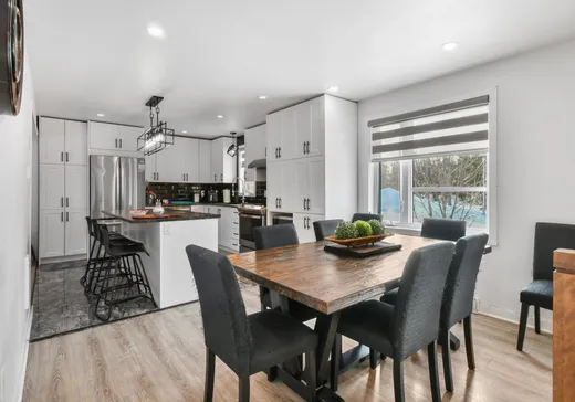 Maison à vendre - 67 Rue Dupont O., Châteauguay, J6J 5R5