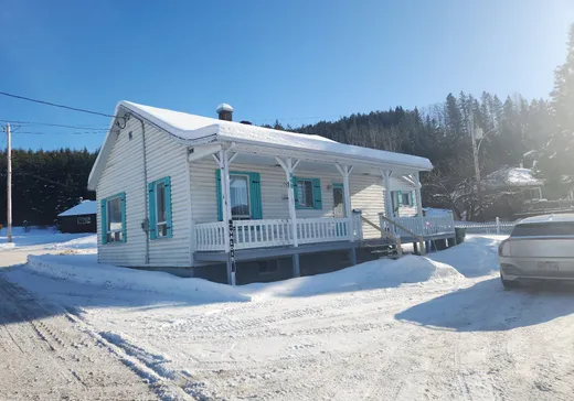 House for sale - 348 Route Guay, Causapscal, G0J 1J0