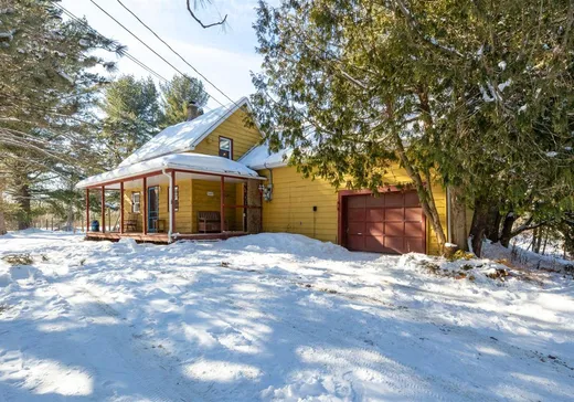 Maison à vendre - 5585 Ch. de Ste-Catherine, Sherbrooke, J1N 0E7