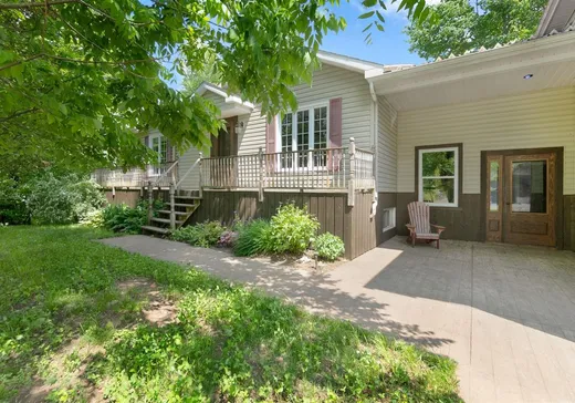 House for sale - 324 Rue des Hérons, Val des Sources, J1T 3M7