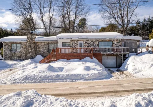 Bungalow à vendre - 6525 Rue Duvalière E., Saint-Calixte, J0K1Z0