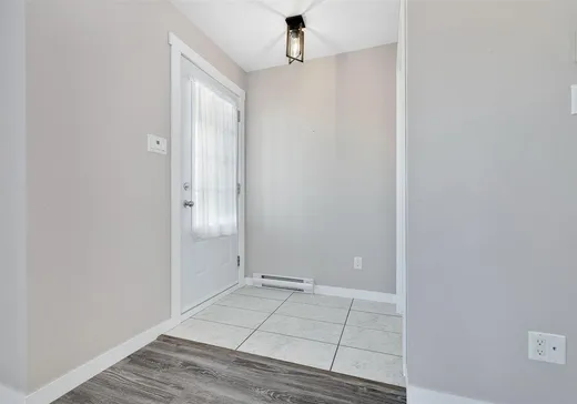 Maison à vendre - 3 Ch. des Tournesols, Hull, J0X 2W0