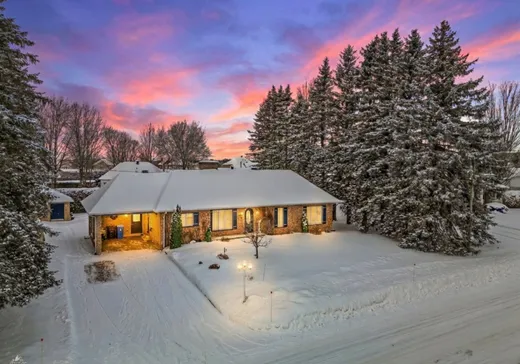 House for sale - 453 Av. de la Sapinière, Sainte-Marie, G6E 1A8