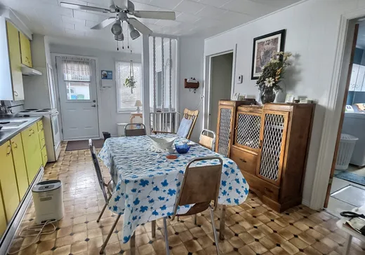 Maison à vendre - 145 Rue Lepage, Causapscal, G0J 1J0