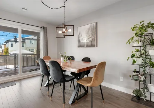 Maison à vendre - 4306 Rue Cornwall, St-Hubert, J3Y 2S5