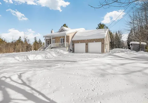 Maison à vendre - 475 Rue Desjardins, Saint-Colomban, J5K 2H1