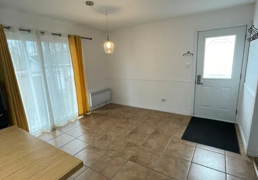 Maison à vendre - 417 Rue St-Aubin, Matane, G4W 1Y2