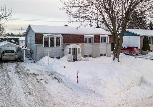 Bungalow à vendre - 171 Rue Lavigne, Repentigny, J6A6B6